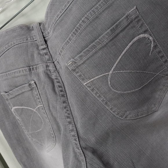 Chico's Platinum 31 X 33 Low Rise 5 Pocket Gray Denim Jeans (T-321) - Picture 11 of 11
